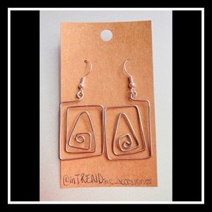 aMAZED Handmade Wire Drop Down Earrings